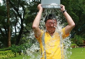 Vice-Chancellor Joseph Sung Accepts Ice Bucket Challenge