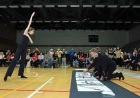 Dancing Lines: An Encounter of East and West Calligraphy with Dance at CUHK (Full version)